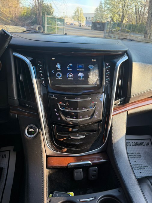 2018 Cadillac Escalade Luxury - Photo 38