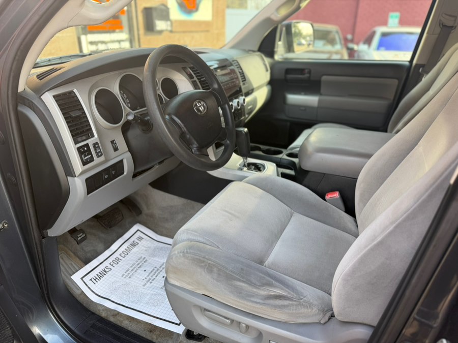 2008 Toyota Sequoia SR5 - Photo 12