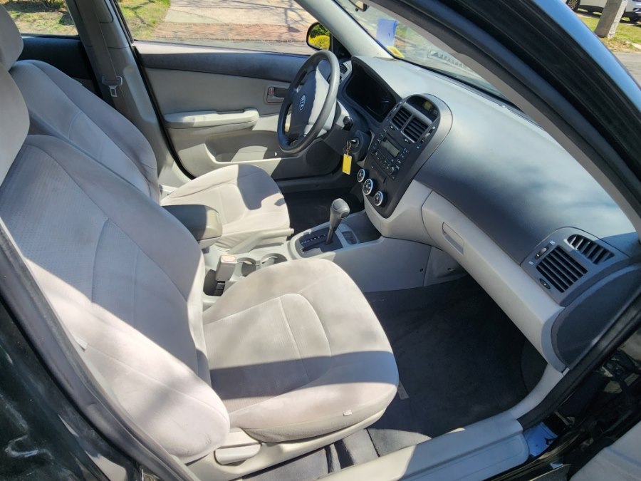 2009 Kia Spectra LX - Photo 24