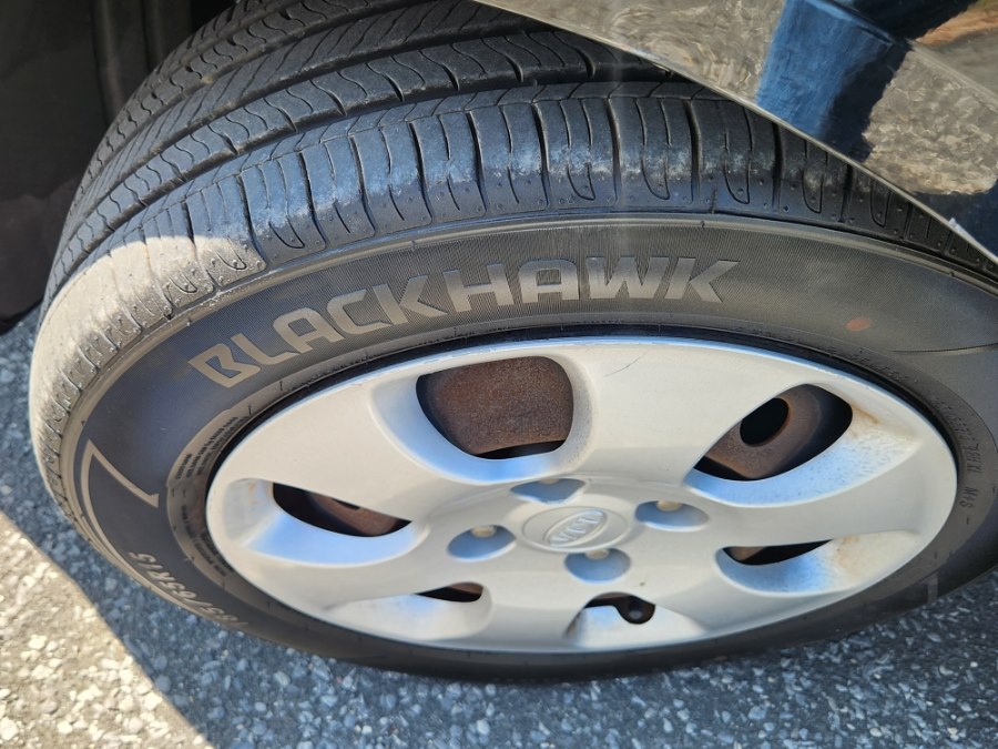 2009 Kia Spectra LX - Photo 19