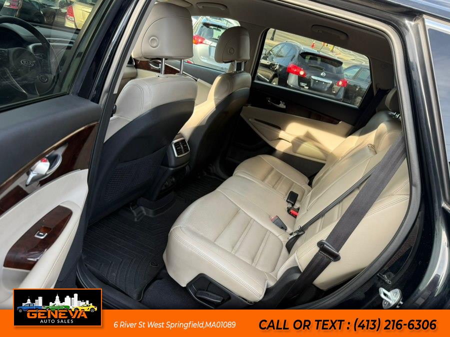 2017 Kia Sorento LX - Photo 10
