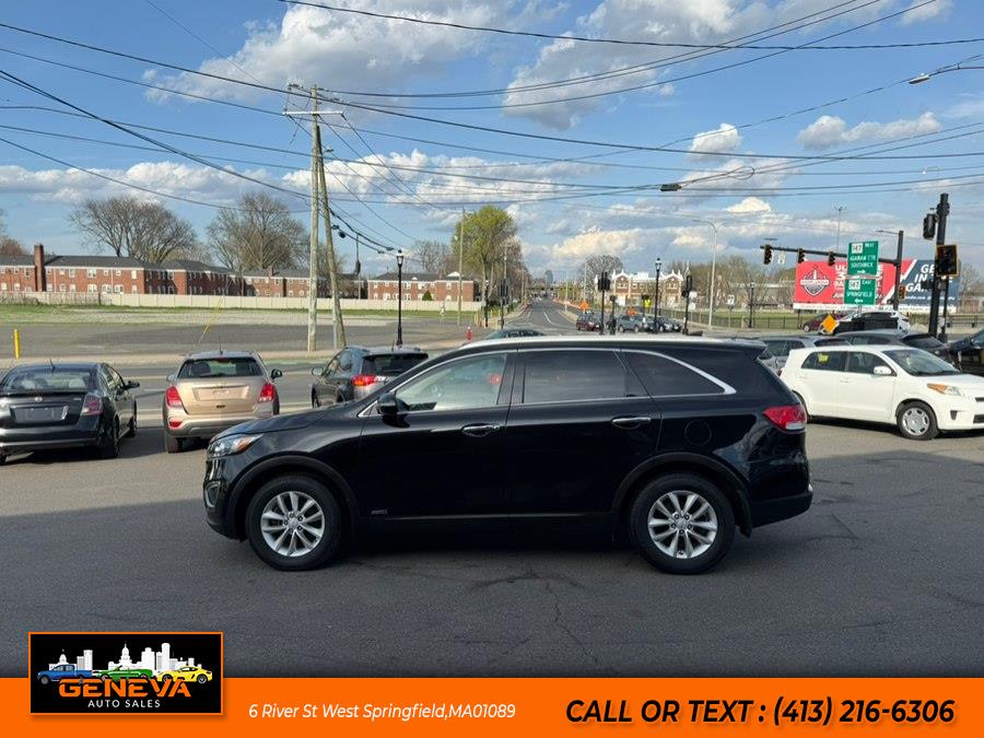 2017 Kia Sorento LX - Photo 7