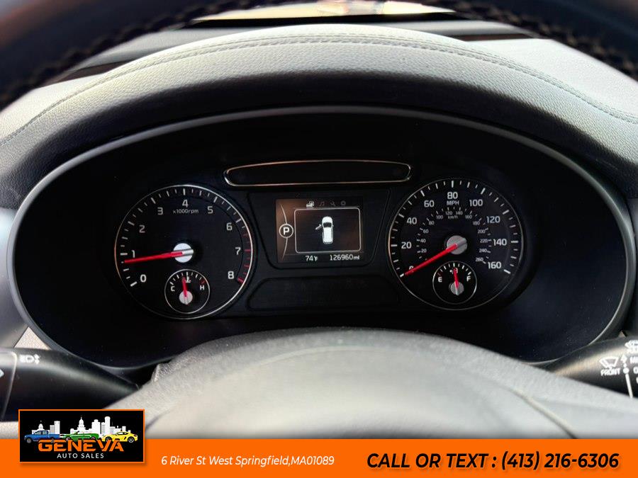 2017 Kia Sorento LX - Photo 15