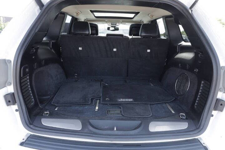 2013 Jeep Grand Cherokee Overland - Photo 24
