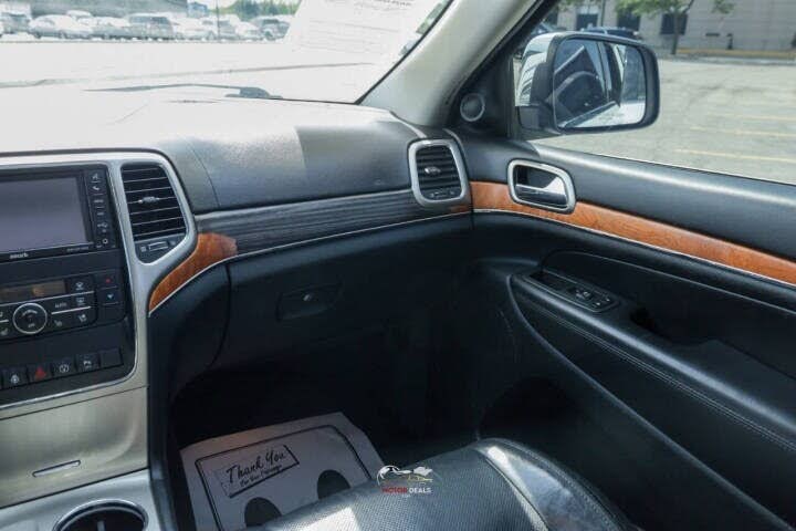 2013 Jeep Grand Cherokee Overland - Photo 17