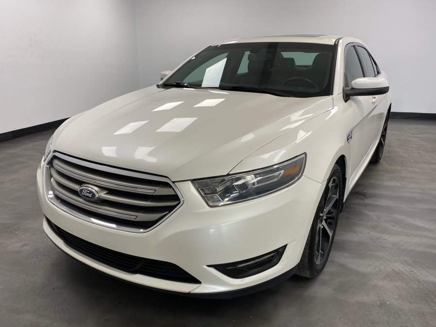 2015 Ford Taurus SEL FWD's photo