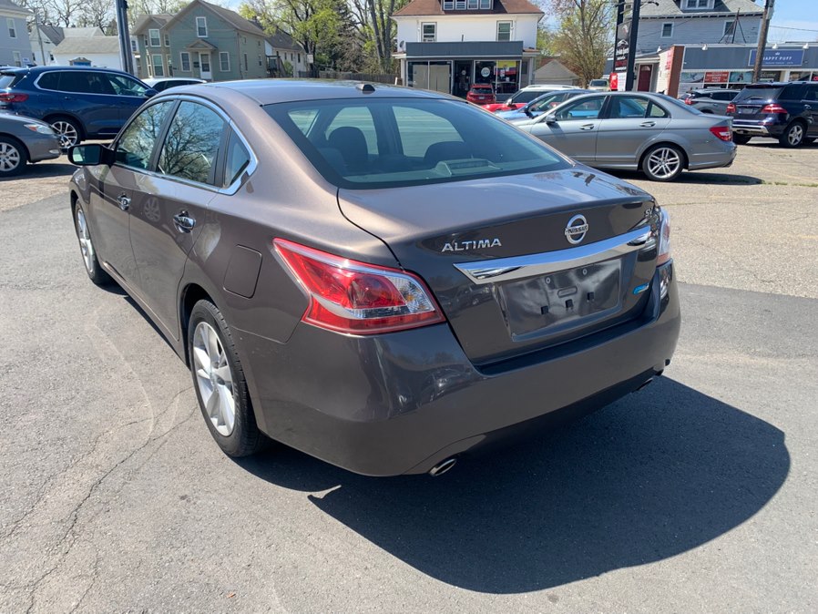 2013 Nissan Altima Sedan SV - Photo 7