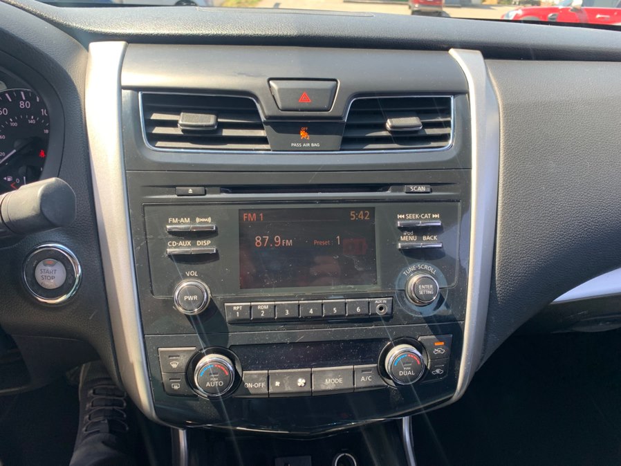 2013 Nissan Altima Sedan SV - Photo 29