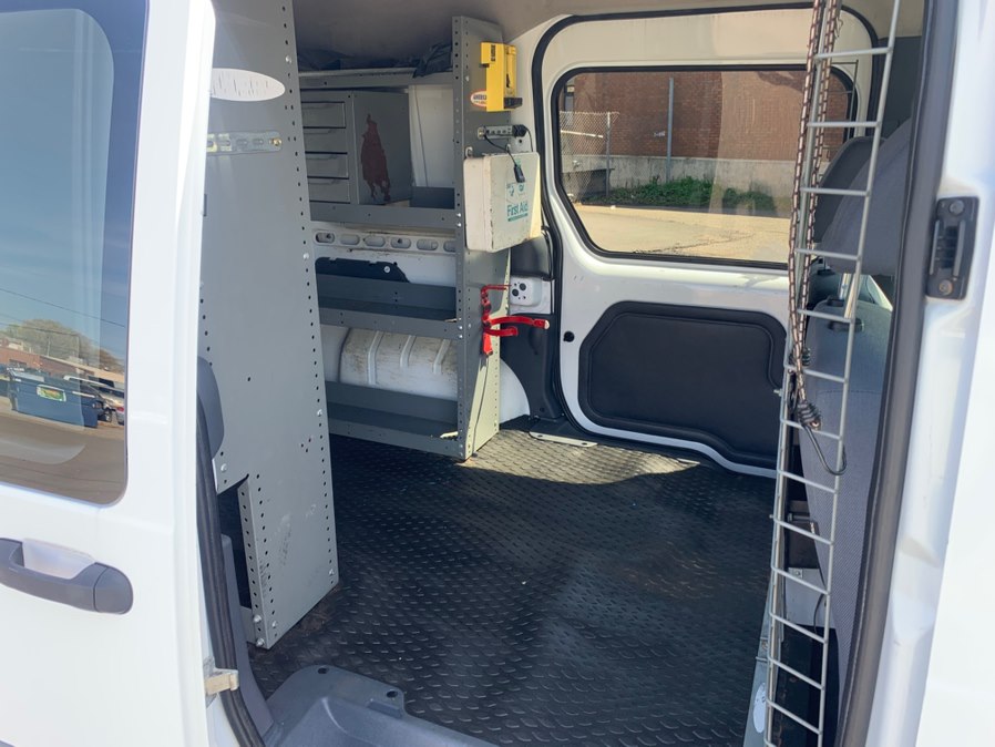 2010 Ford Transit Connect XL - Photo 15