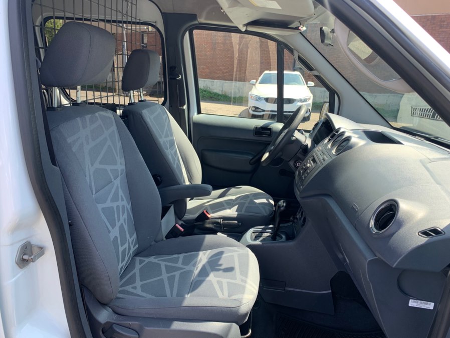 2010 Ford Transit Connect XL - Photo 13