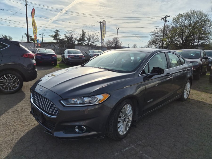 2015 Ford Fusion Hybrid SE FWD