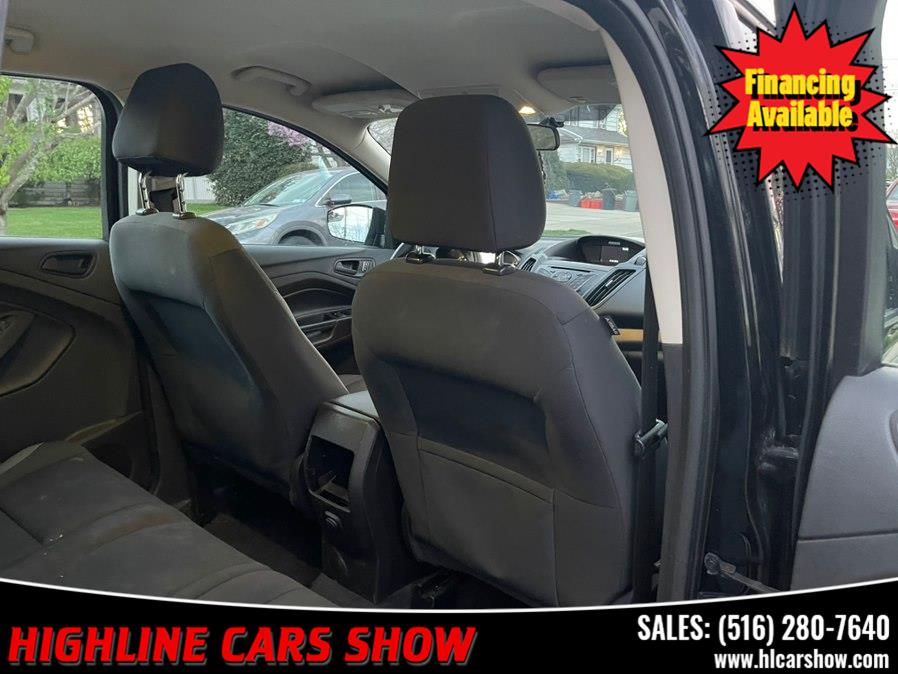 2016 Ford Escape S - Photo 22
