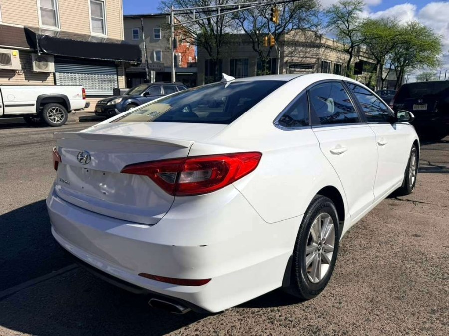 2016 Hyundai Sonata SE - Photo 6