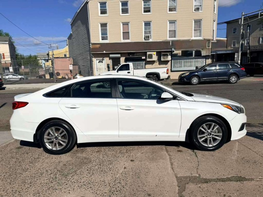 2016 Hyundai Sonata SE - Photo 7