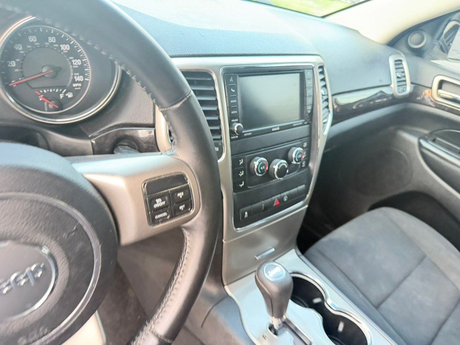 2013 Jeep Grand Cherokee Laredo - Photo 13