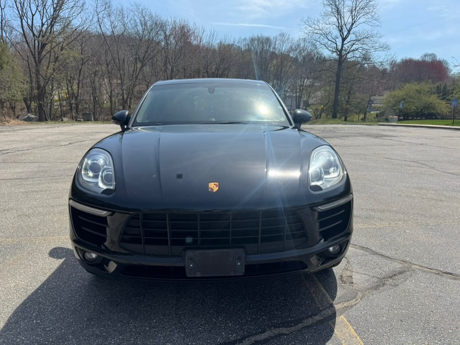 2016 Porsche Macan S's photo