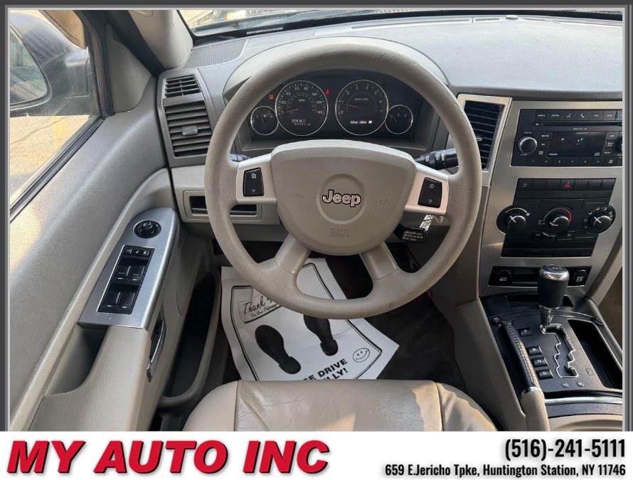 2010 Jeep Grand Cherokee Laredo - Photo 12