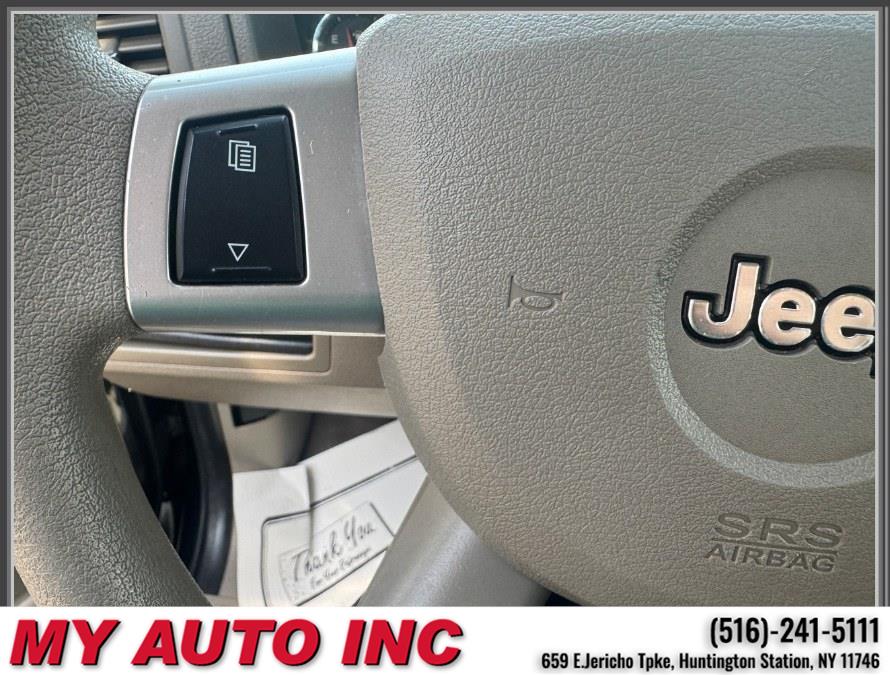 2010 Jeep Grand Cherokee Laredo - Photo 18