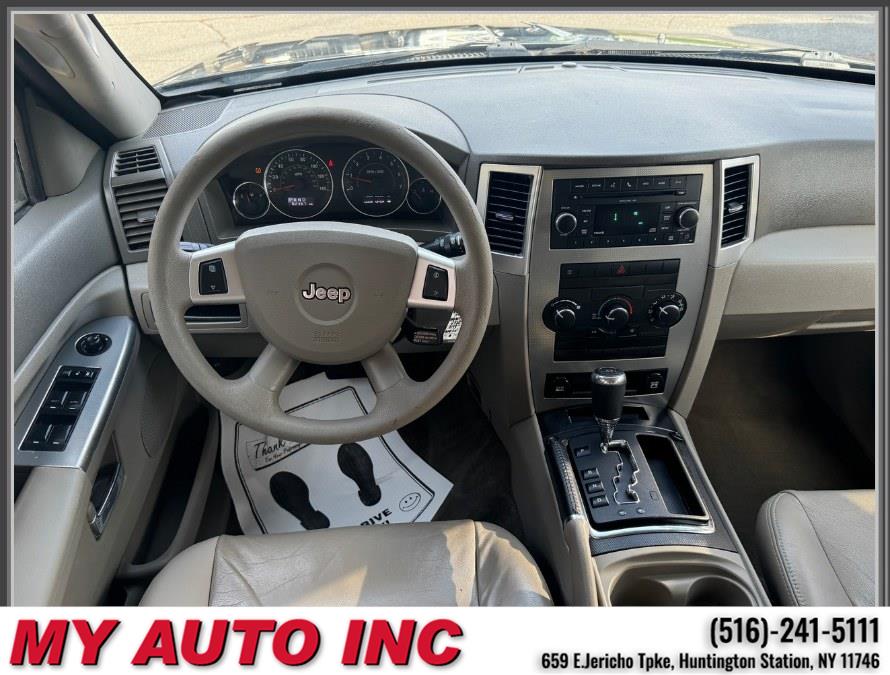 2010 Jeep Grand Cherokee Laredo - Photo 11