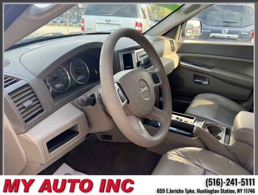 2010 Jeep Grand Cherokee Laredo - Photo 20