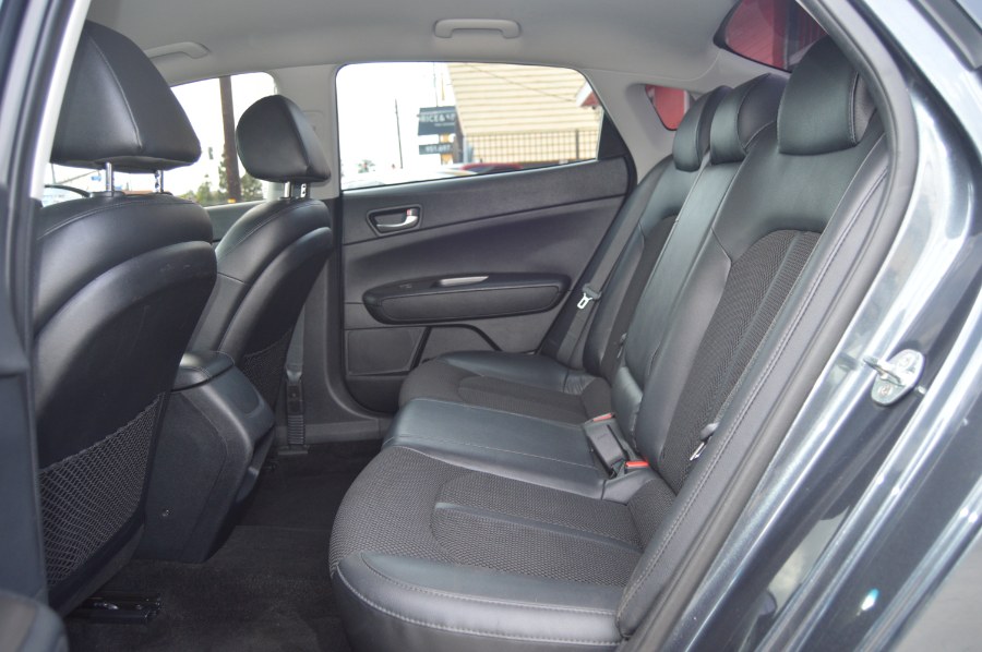 2019 Kia Optima S - Photo 16