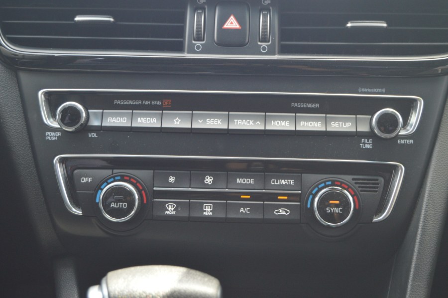 2019 Kia Optima S - Photo 24