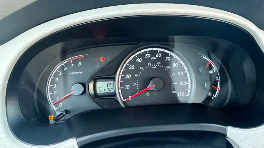 2011 Toyota Sienna Base - Photo 20