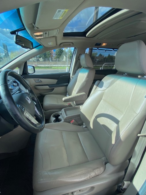 2013 Honda Odyssey Touring Elite - Photo 6