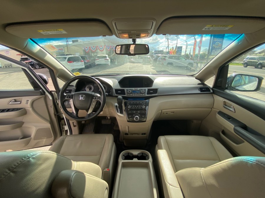 2013 Honda Odyssey Touring Elite - Photo 9