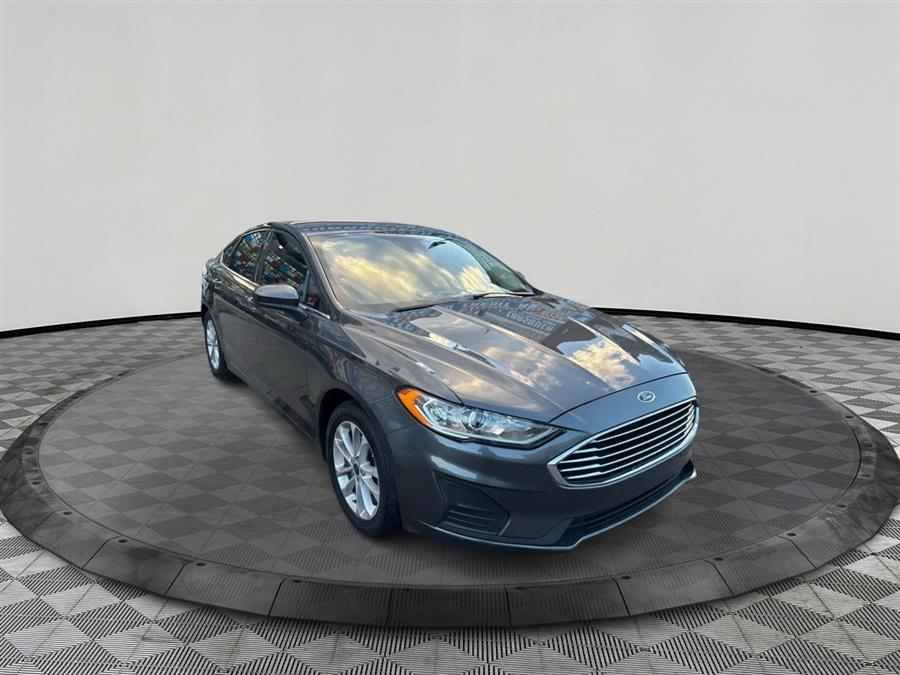 2020 Ford Fusion SE FWD
