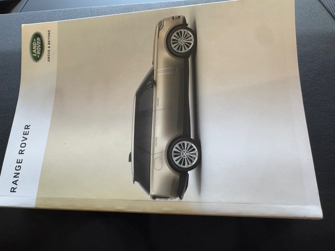 2023 Land Rover Range Rover SE - Photo 18