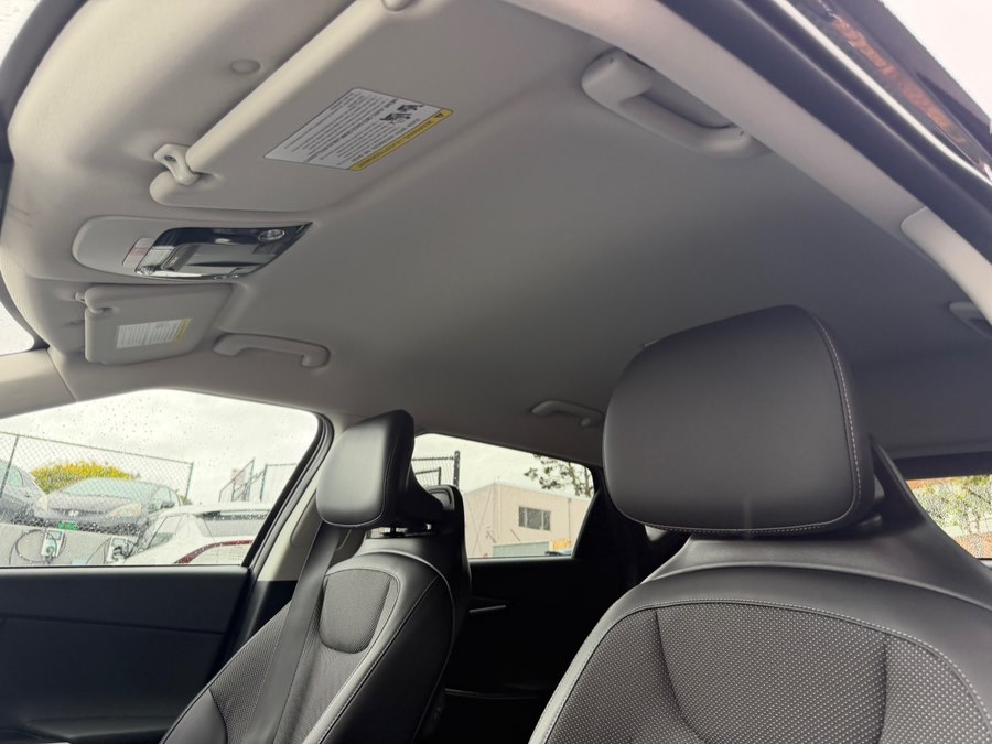 2024 Kia EV6 Light L/R - Photo 19