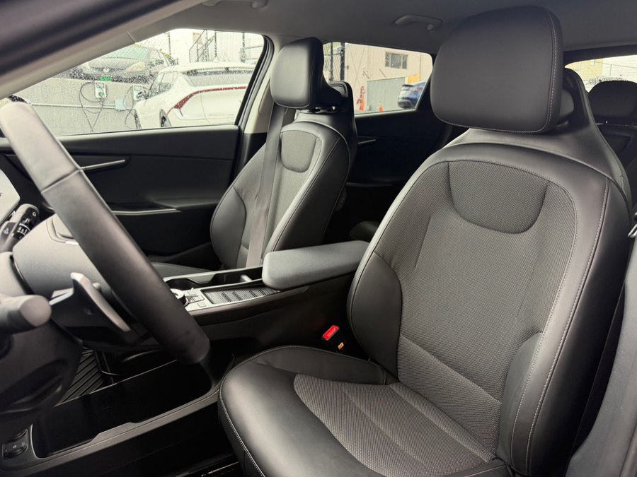 2024 Kia EV6 Light L/R - Photo 20