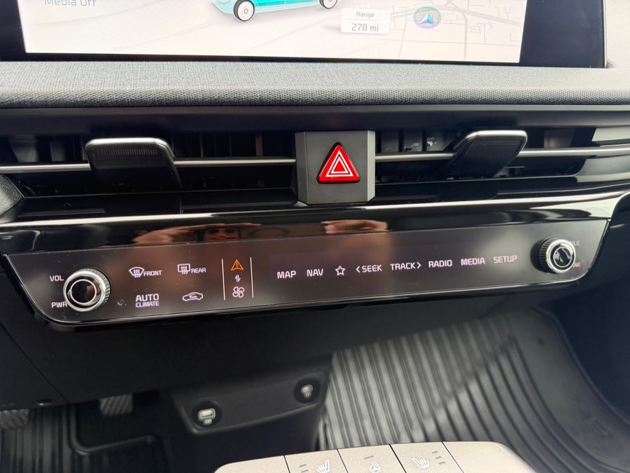2024 Kia EV6 Light L/R - Photo 27