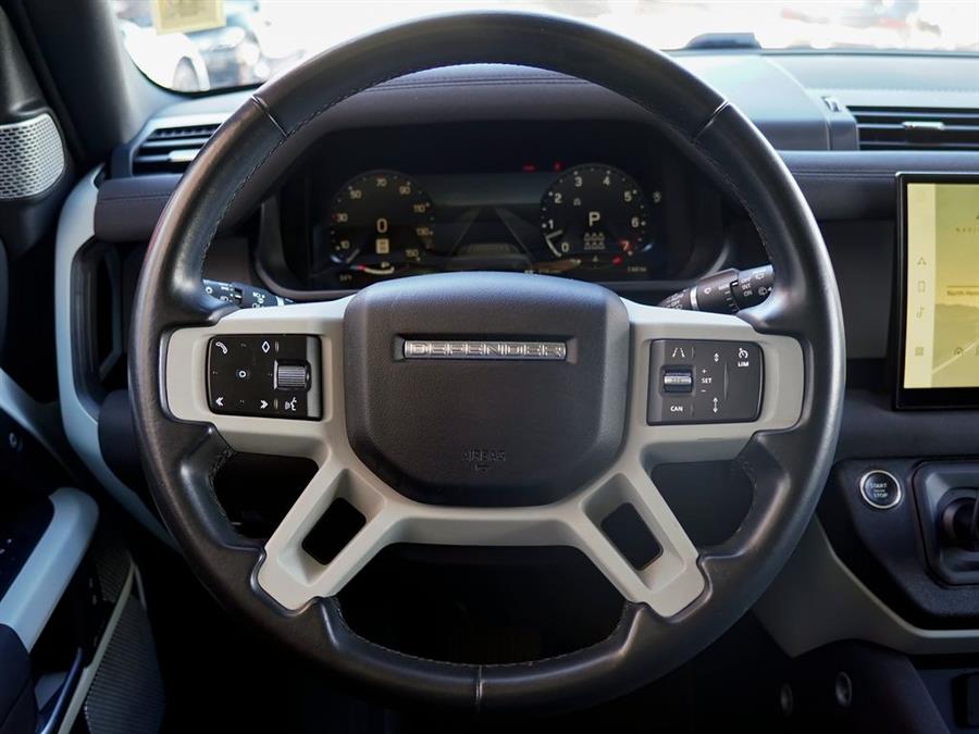 2023 Land Rover Defender S - Photo 17