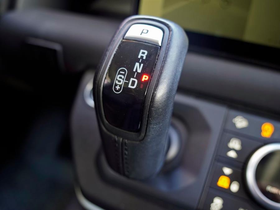 2023 Land Rover Defender S - Photo 28