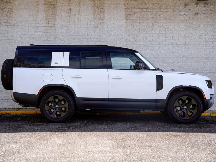 2023 Land Rover Defender S - Photo 7