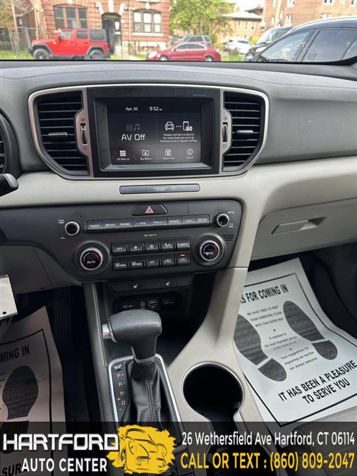 2018 Kia Sportage LX - Photo 10