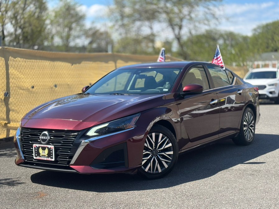 Red 2024 Nissan Altima 2.5 SV FWD Sedan Front-Wheel Drive Automatic