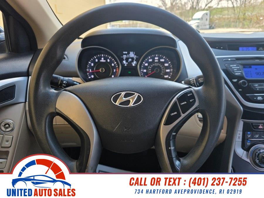 2013 Hyundai Elantra GLS - Photo 14
