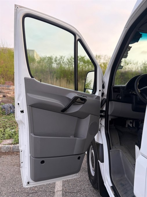 2018 Mercedes-Benz Sprinter Cargo Van Base - Photo 11