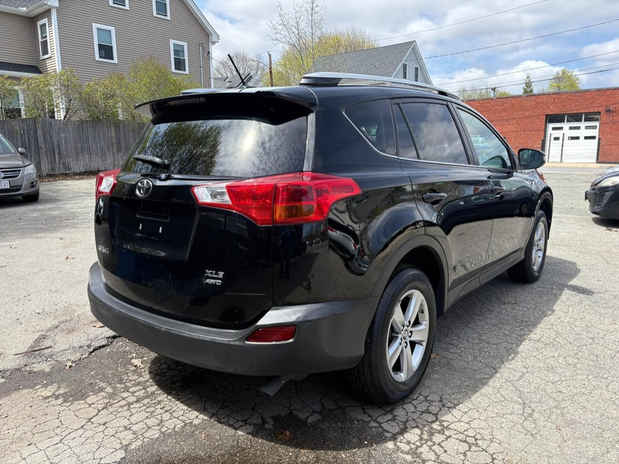 2015 Toyota RAV4 XLE - Photo 6