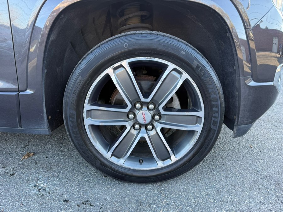 2017 GMC Acadia Denali - Photo 8