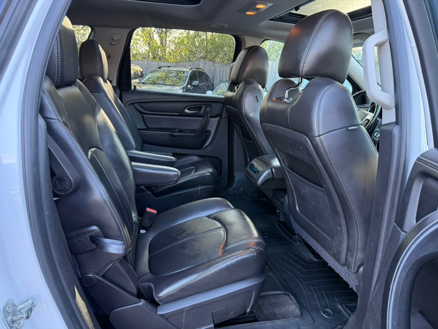 2016 Chevrolet Traverse 2LT - Photo 21
