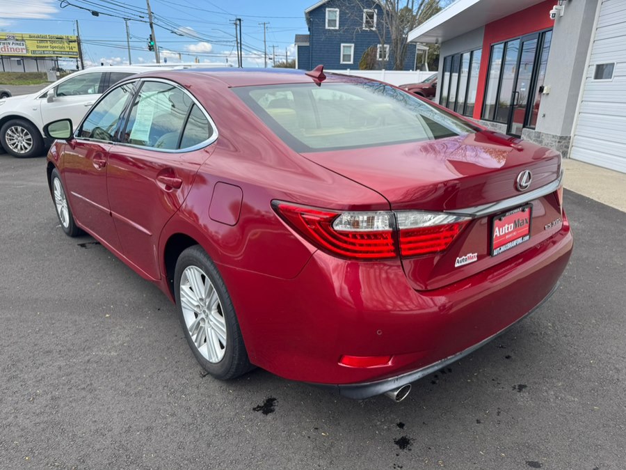 2013 Lexus ES 350 - Photo 6