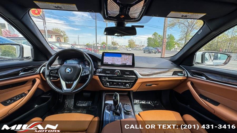 2021 BMW 5 Series 530i - Photo 17