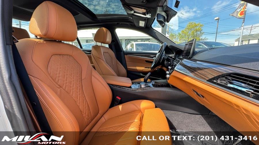2021 BMW 5 Series 530i - Photo 12