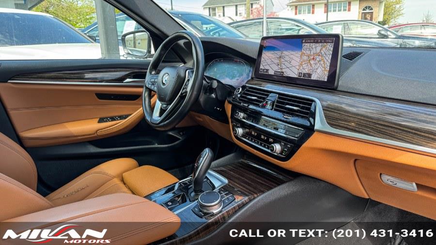 2021 BMW 5 Series 530i - Photo 15