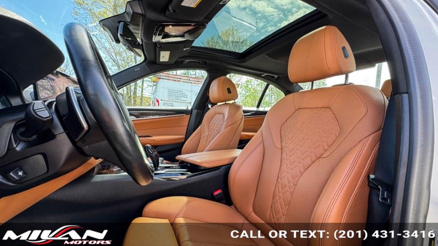 2021 BMW 5 Series 530i - Photo 7