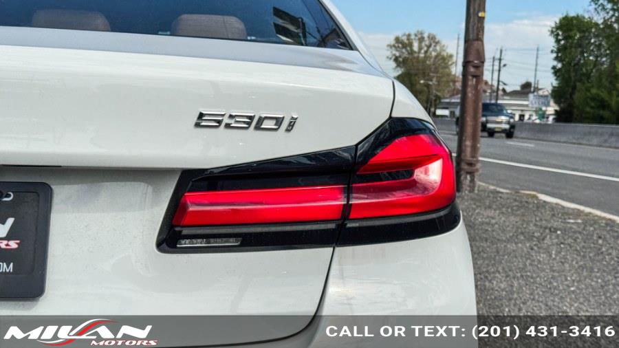 2021 BMW 5 Series 530i - Photo 41